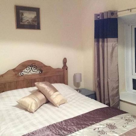 Cosy Terrace Cottage Built Into The Mountain Side. Blaenau Ffestiniog Extérieur photo