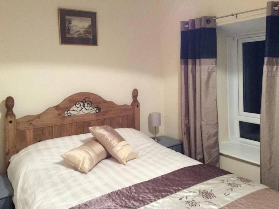 Cosy Terrace Cottage Built Into The Mountain Side. Blaenau Ffestiniog Extérieur photo
