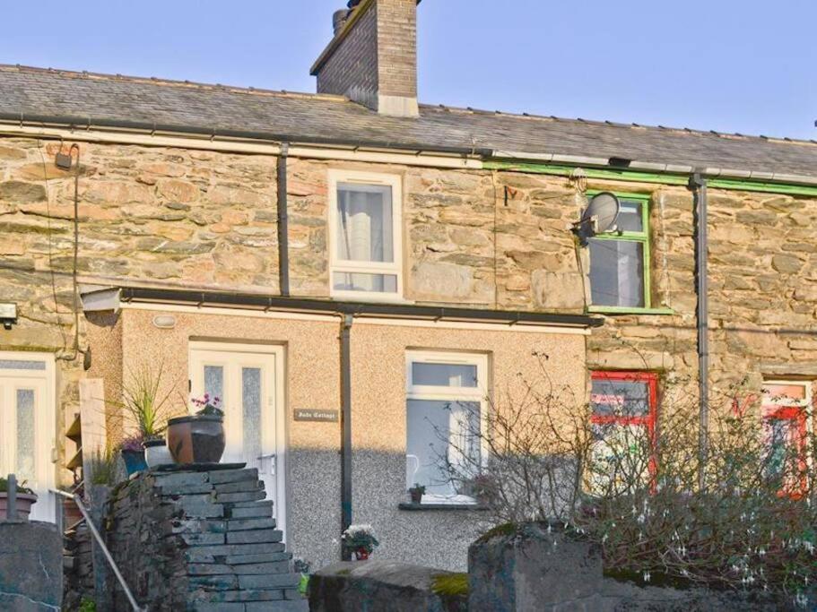 Cosy Terrace Cottage Built Into The Mountain Side. Blaenau Ffestiniog Extérieur photo